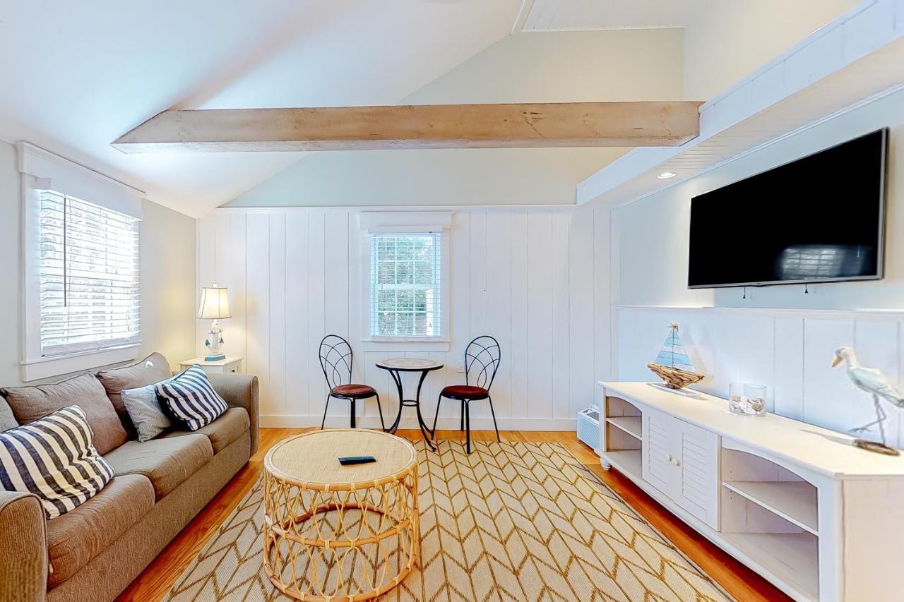 Salty Kisses Unit 20 Villa Yarmouth Bagian luar foto